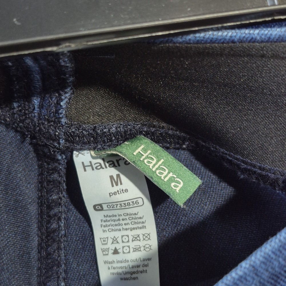 Halara Jeans Womens Medium Petite Wide Leg Cargo Cropped Flex Denim *Hemmed - Picture 5 of 10